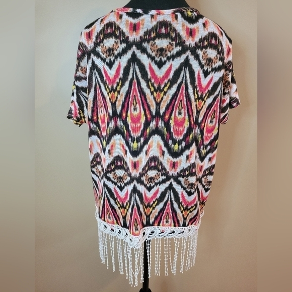 JOEI & I Boho Style Short Sleeved Knit Top, String Tassle Fringe Detail, Large - Picture 6 of 10